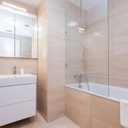 Appartement Sky Park Tower 3, Free Parking And Beautiful Views