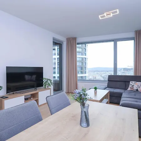 Sky Park Tower 3, Free Parking And Beautiful Views Apartament *