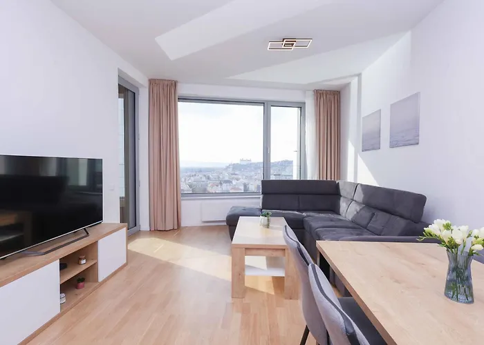 Sky Park Tower 3, Free Parking And Beautiful Views * Bratislava